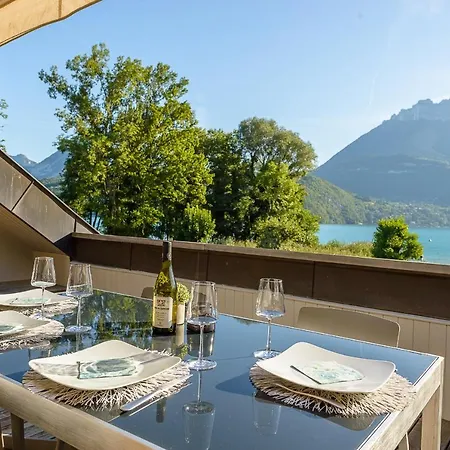 Loft Evasion, Private And Pontoon-terrasse Xxl- Lla Selections By Location Annecy Apartment Duingt